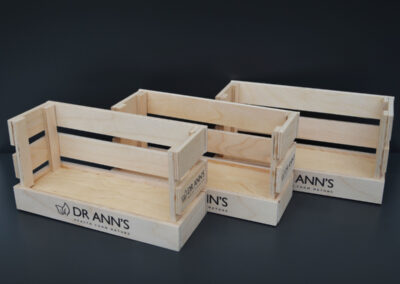 Eko standy ze sklejki